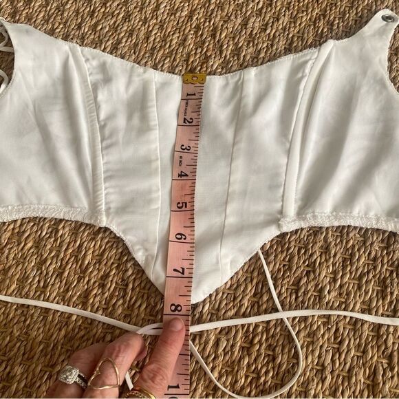 For Love & Lemons Maureen Top in White NWT - Picture 15 of 16